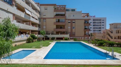 Foto 2 de Pis en venda a Nueva Torrequebrada, Benalmádena