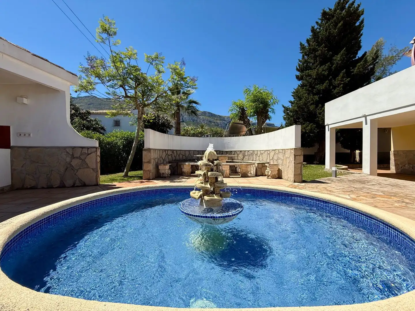 Swimming pool of Houses for sale in Dénia  with Air Conditioner, Heating and Private garden