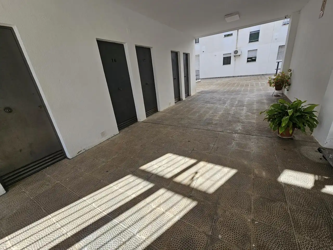 Parking de Piso en venta en Lebrija con Trastero