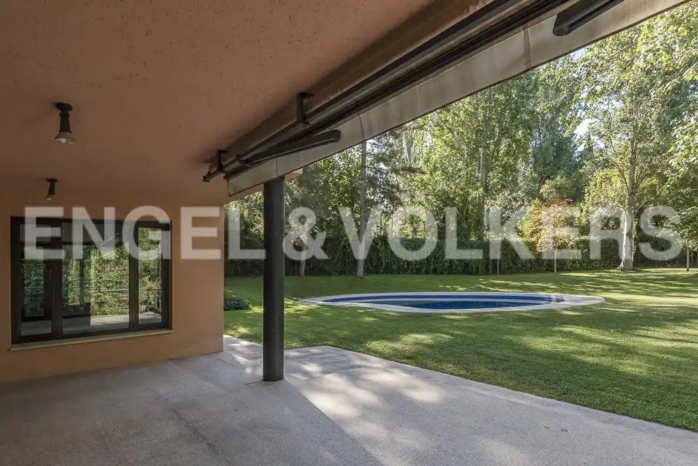 Terrace of Houses for rent in Pozuelo de Alarcón  with Air Conditioner, Heating and Private garden