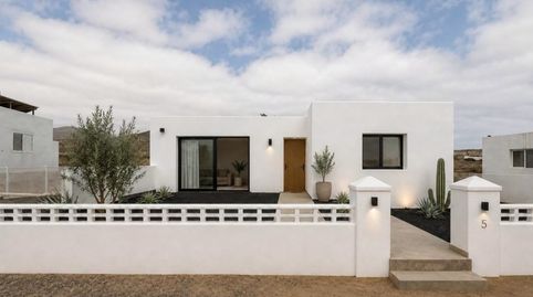 Foto 3 de Casa o xalet en venda a Caleta de Famara, Teguise