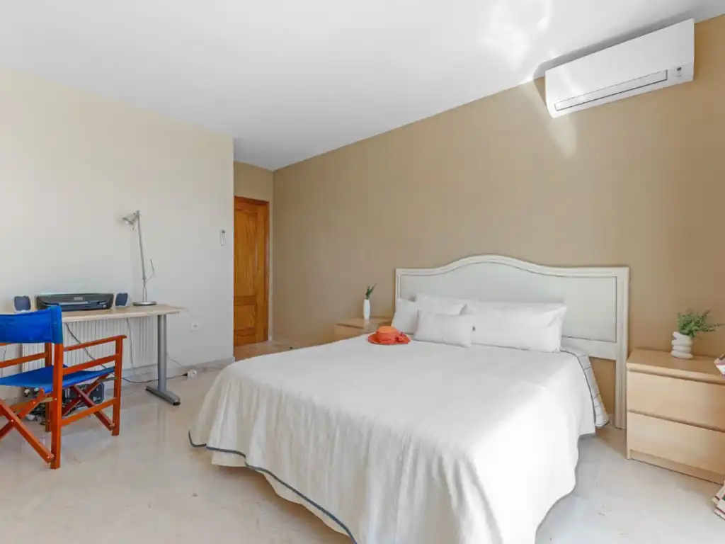 Houses for sale in Avenida Europa, Poble Nou - Montiboli