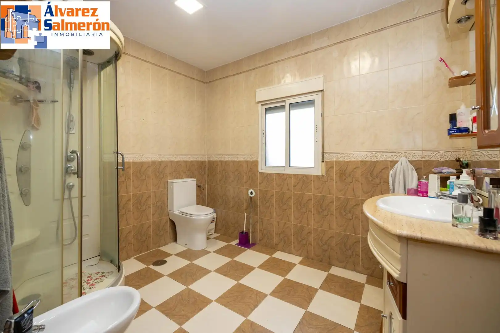 Bathroom of Detached homes for sale in Armilla  with Air Conditioner and Terrace