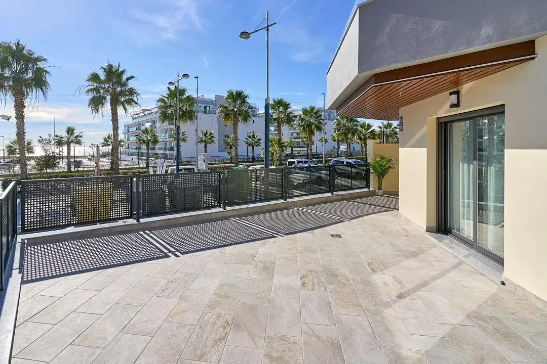Mini appartamento con piscina in vendita a Centro Internacional, imagen 16
