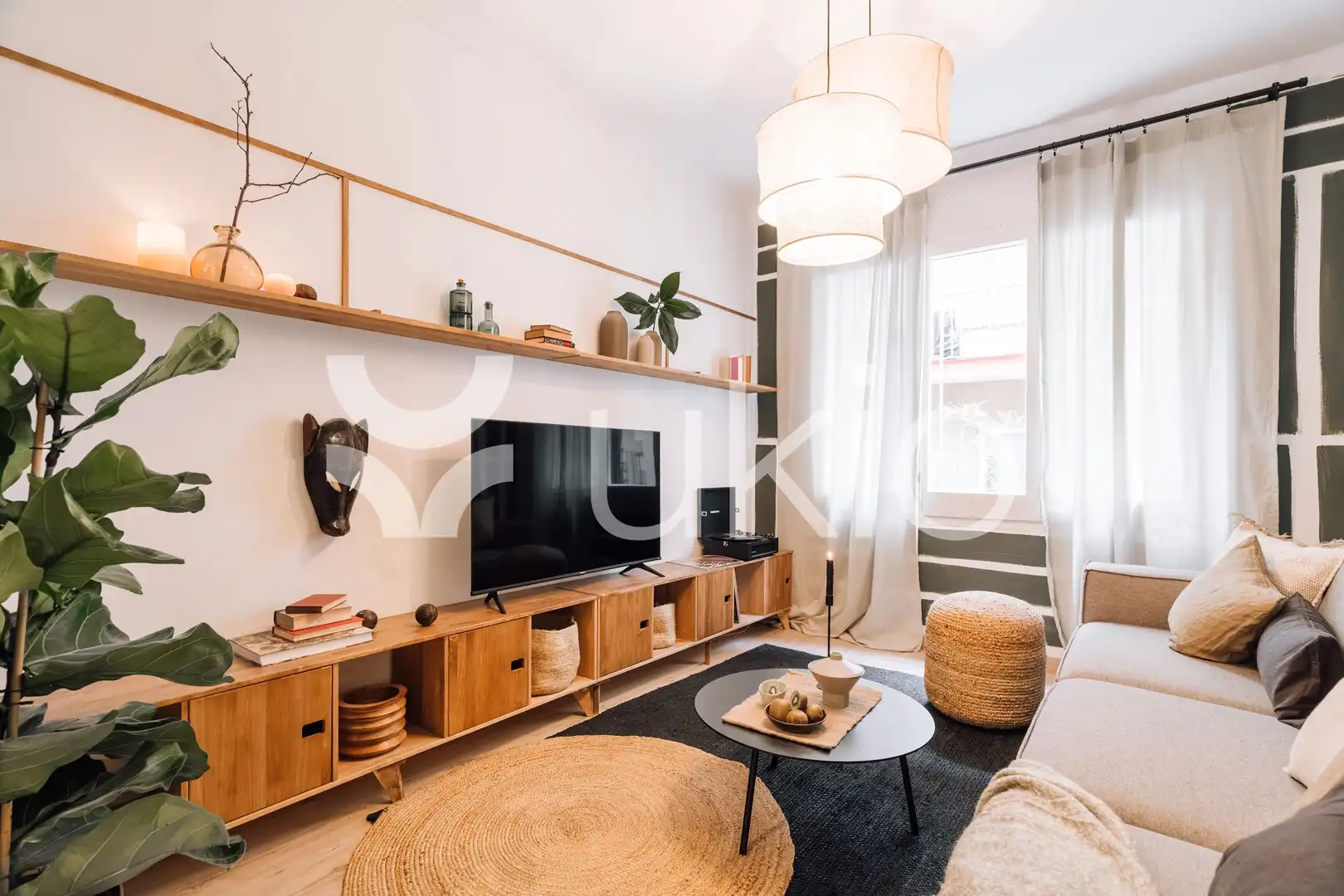 Apartamento con ascensor en alquiler en Carrer d'Aulèstia i Pijoan, imagen 2