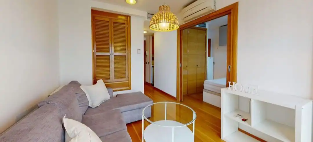 Living room of Flat for rent in  Madrid Capital  with Air Conditioner, Heating and Storage room