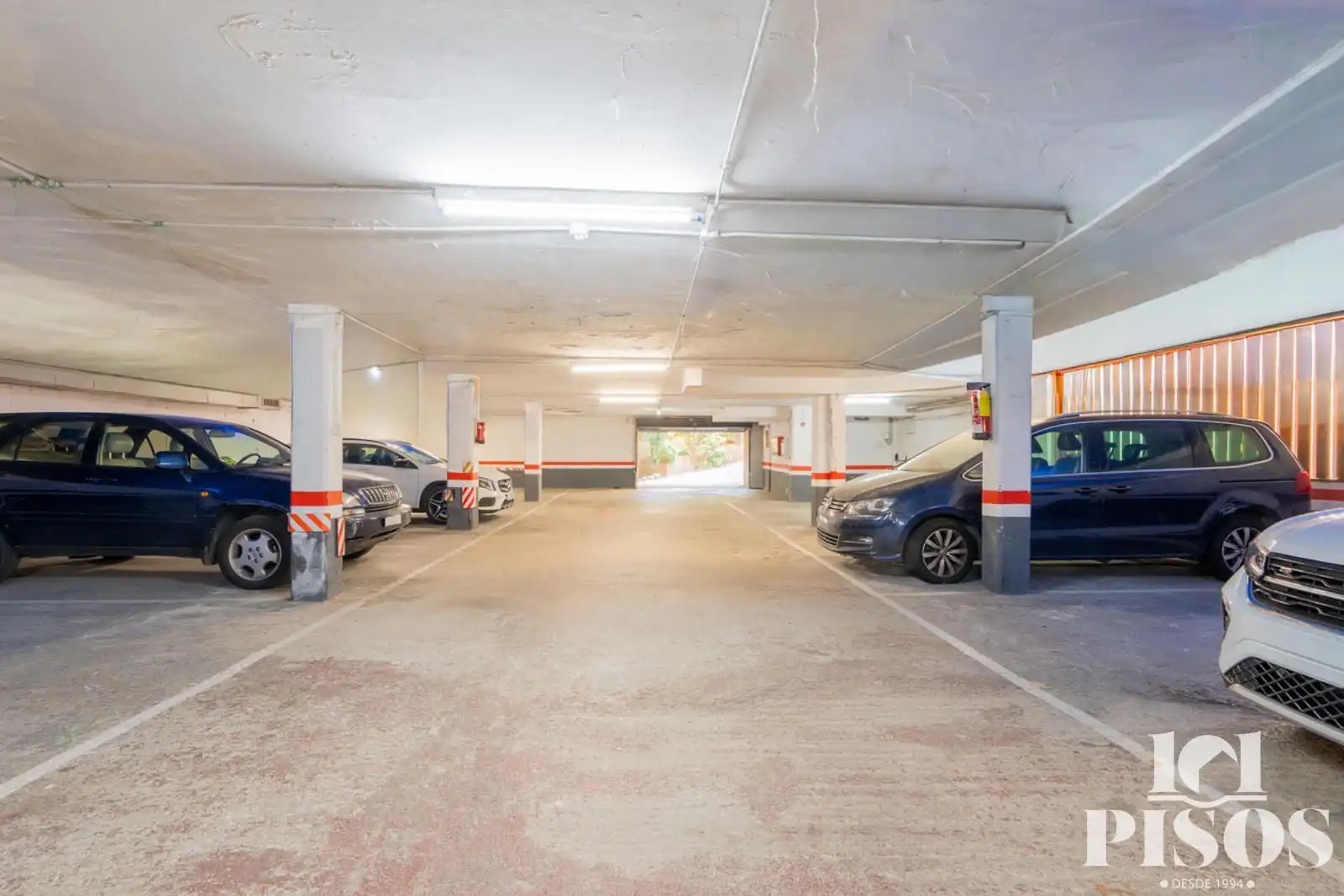 Parking of Flat for sale in Sant Cugat del Vallès  with Air Conditioner, Heating and Private garden