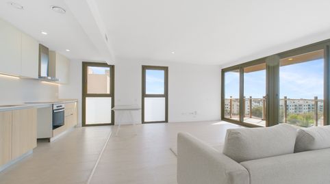 Foto 4 de Piso en venta en Avinguda de la Torre del Vallès, 78, La Collada - Sis Camins, Barcelona