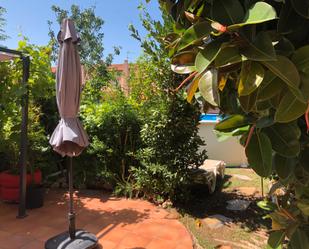 Garden of Single-family semi-detached for sale in Banyeres del Penedès  with Air Conditioner, Heating and Private garden