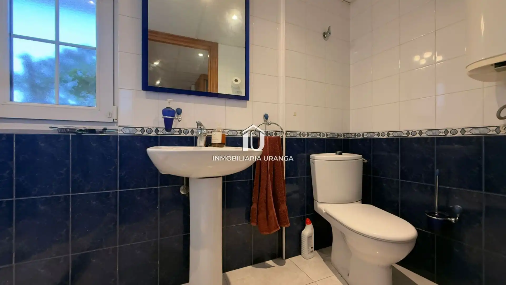 Baño de Casa o chalet en venta en Laredo con Calefacción y Terraza