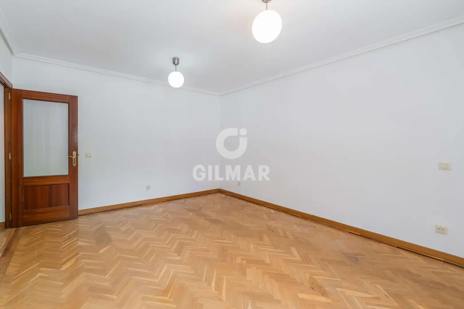 Schlafzimmer von Wohnung zum Verkauf in Pozuelo de Alarcón mit Heizung, Privatgarten und Abstellraum