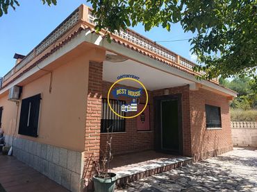 Villa con piscina in vendita a Sant Josep - Zona Hospital