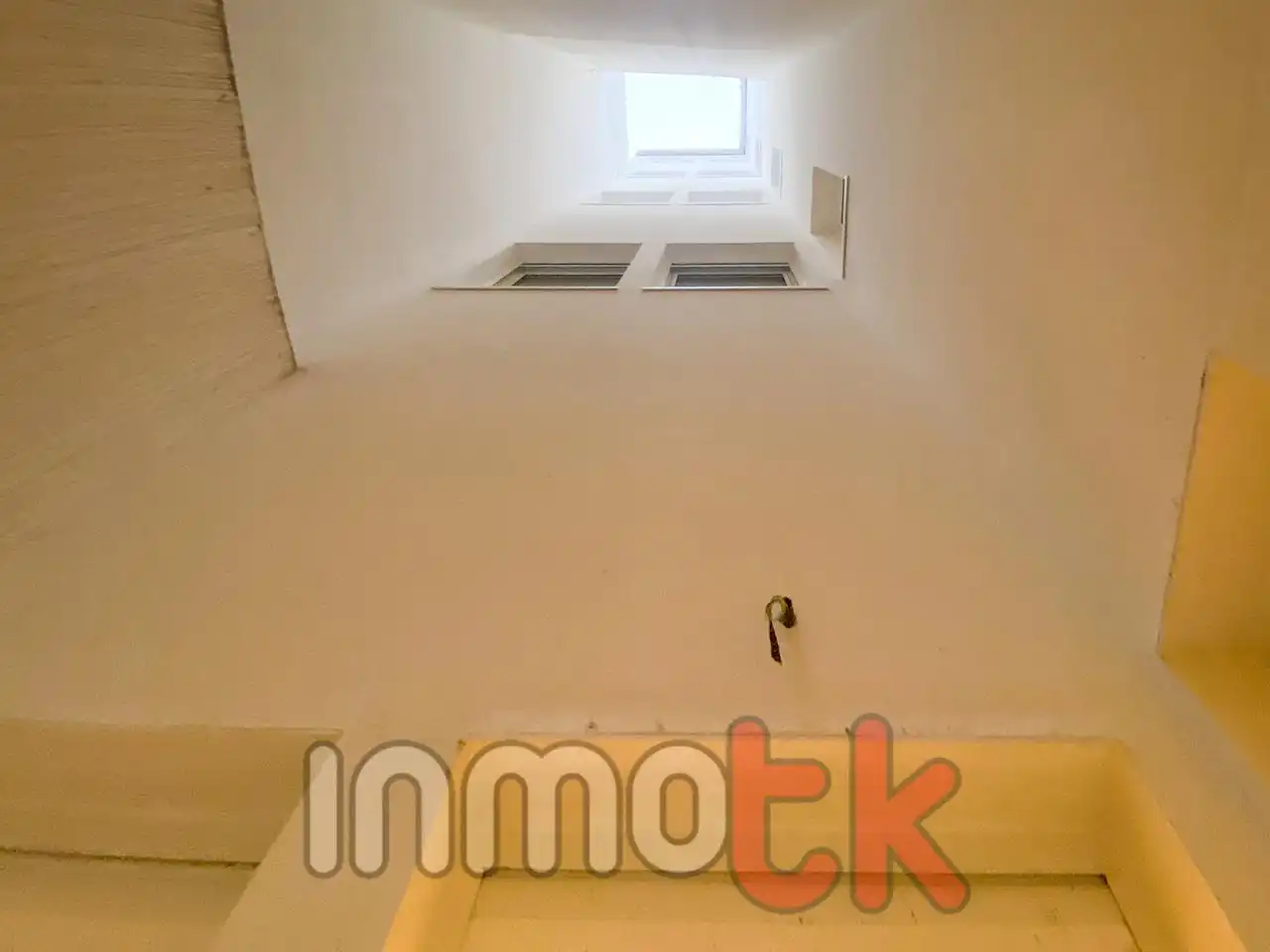 Piso de alquiler en A Coruña Capital  con Calefacción y Amueblado