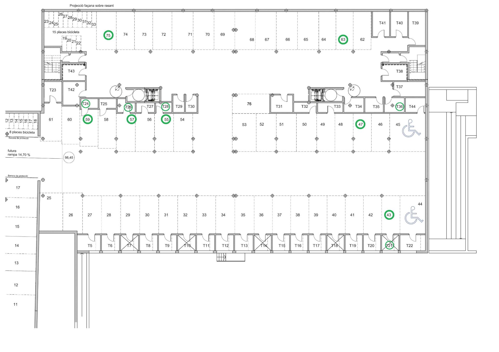 Garaje de alquiler en Carrer de la Farigola, 35