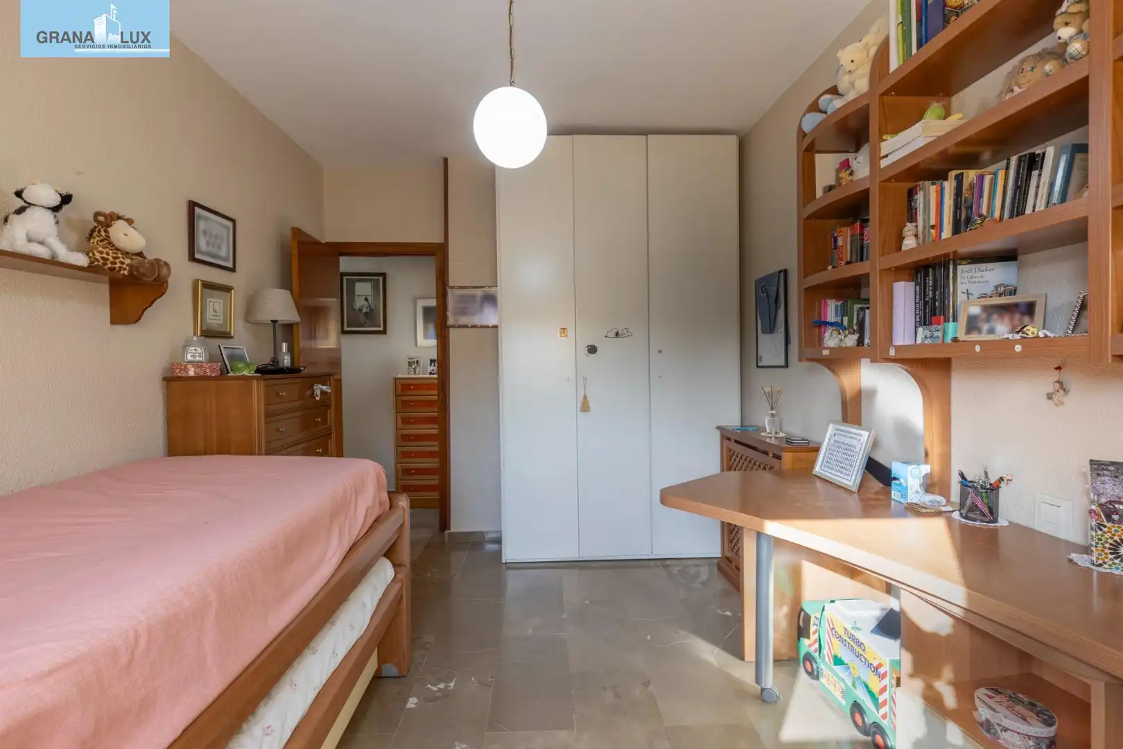 Flat with terrace for sale in Calle de Granada, imagen 15