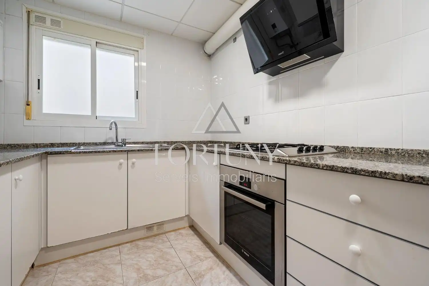 Appartamento con piscina in vendita a Escultor Rocamora 22, imagen 5