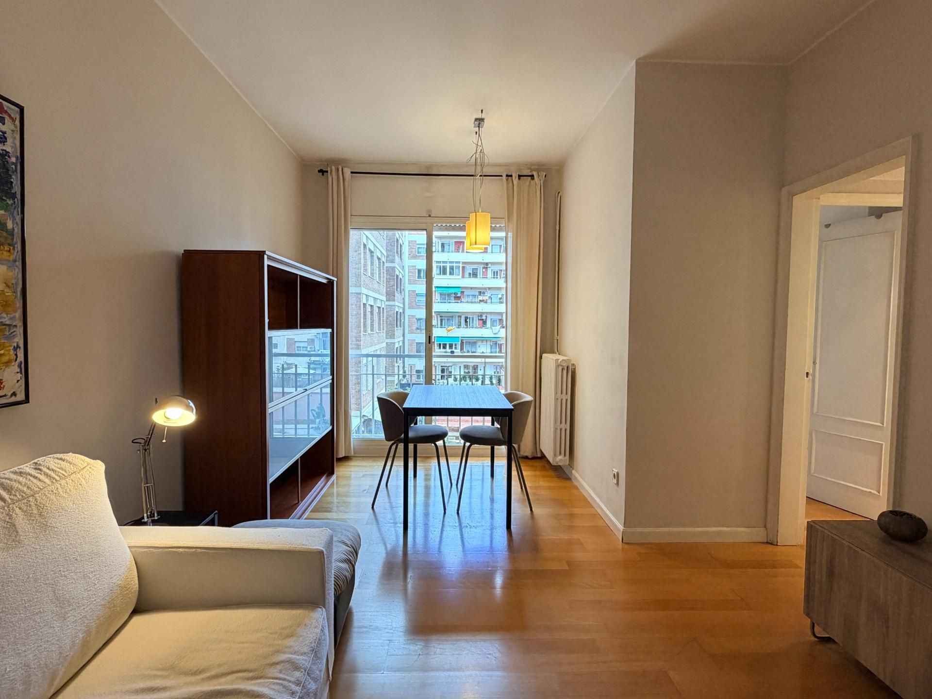 Exterior view of Flat to rent in  Barcelona Capital  with Heating