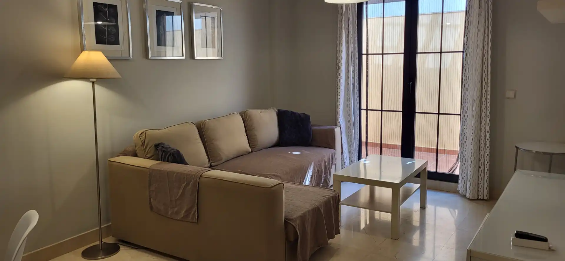 Flat for rent in Calle Victoria, 76, La Victoria