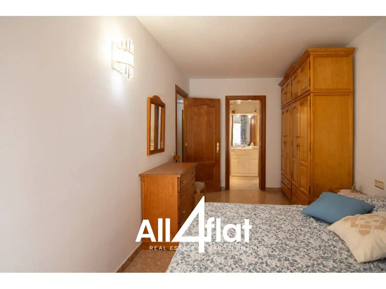 Schlafzimmer von Wohnung zum Verkauf in Viladecans mit Klimaanlage, Heizung und Balkon