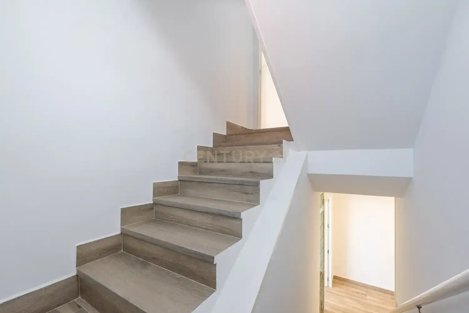 Apartments for sale in Alcorcón  with Air Conditioner, Storage room and Oven
