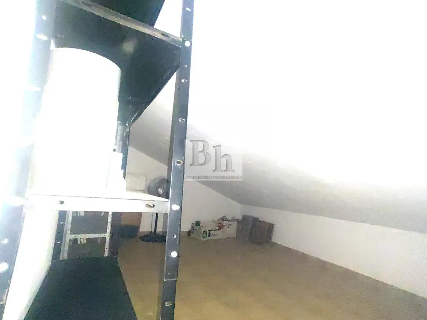 Commercial properties for sale in Alhaurín de la Torre  with Air Conditioner and Furnished