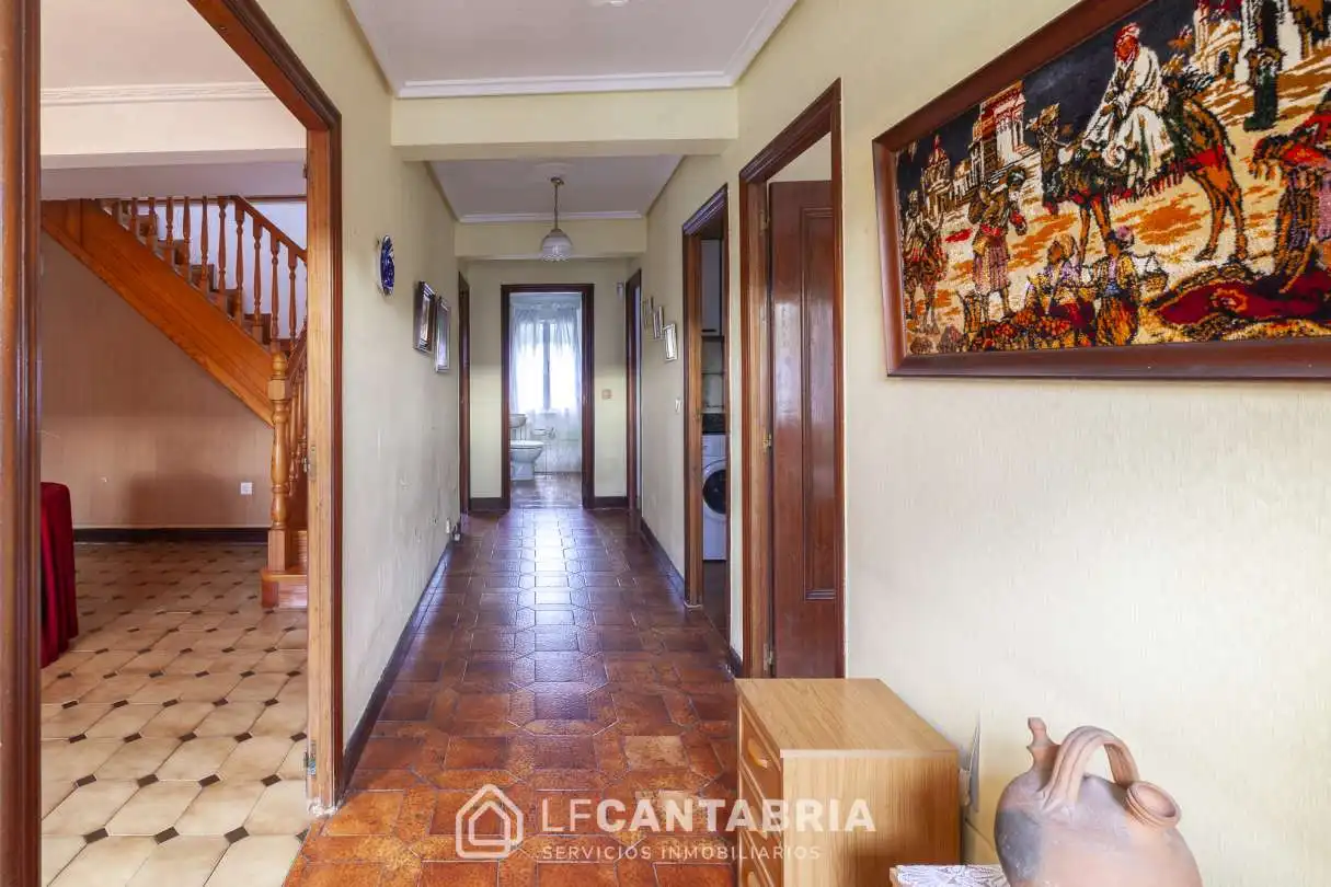 Houses for sale in Santander  with Heating, Private garden and Balcony