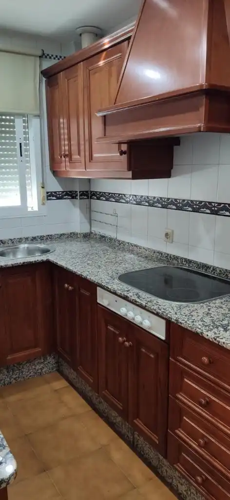 Cocina de Apartamento de alquiler en Chiclana de la Frontera con Aire acondicionado, Amueblado y Horno