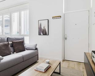 Sala d'estar de Apartament per a compartir en  Madrid Capital amb Aire condicionat i Terrassa
