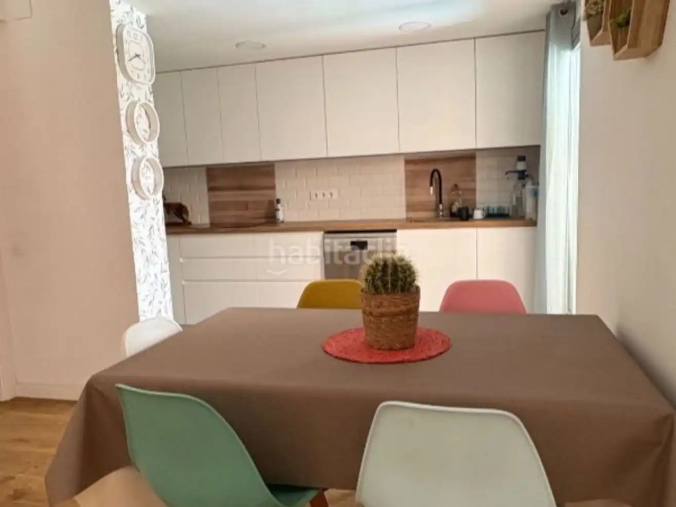 Küche von Wohnung zum Verkauf in Sant Boi de Llobregat mit Klimaanlage, Terrasse und Schwimmbad