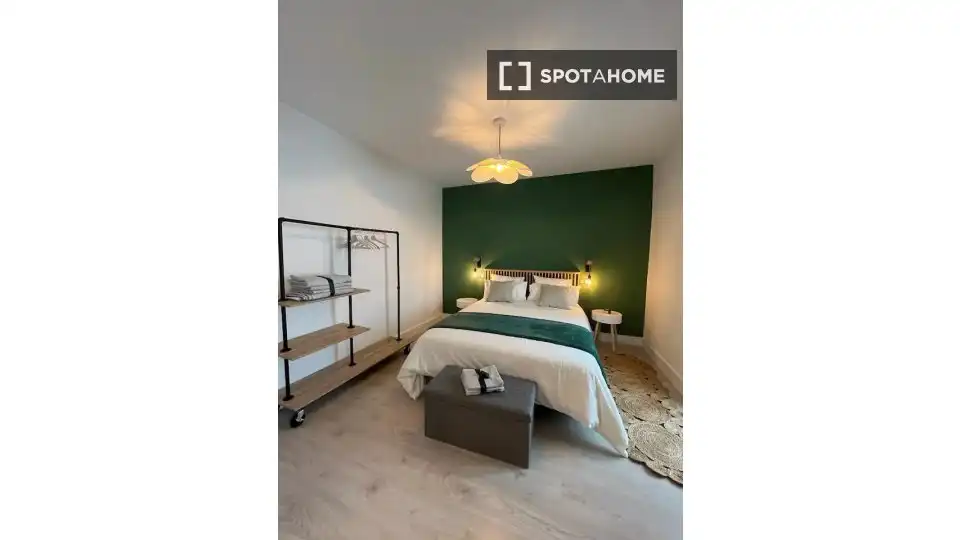Schlafzimmer von Wohnungen zur untervermieten in Valladolid mit Klimaanlage, Terrasse und Möbliert