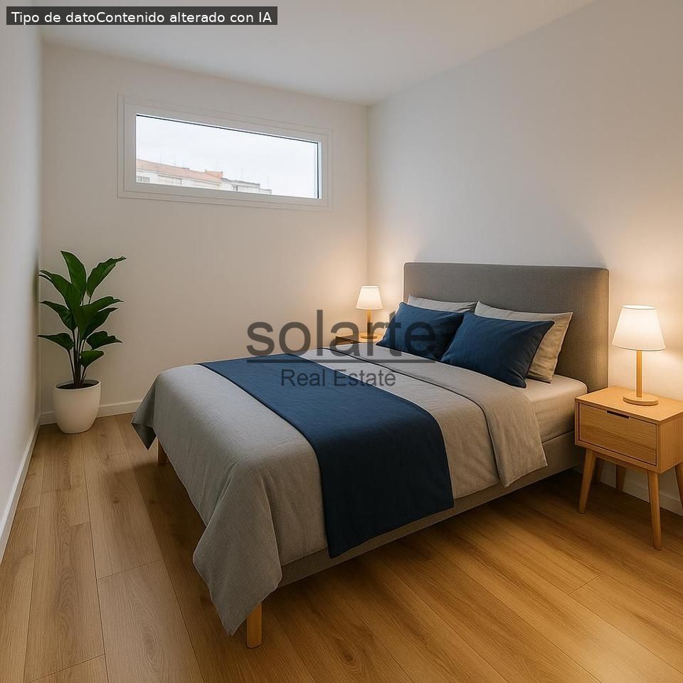 Bedroom of Flat for sale in  Barcelona Capital  with Air Conditioner and Parquet flooring
