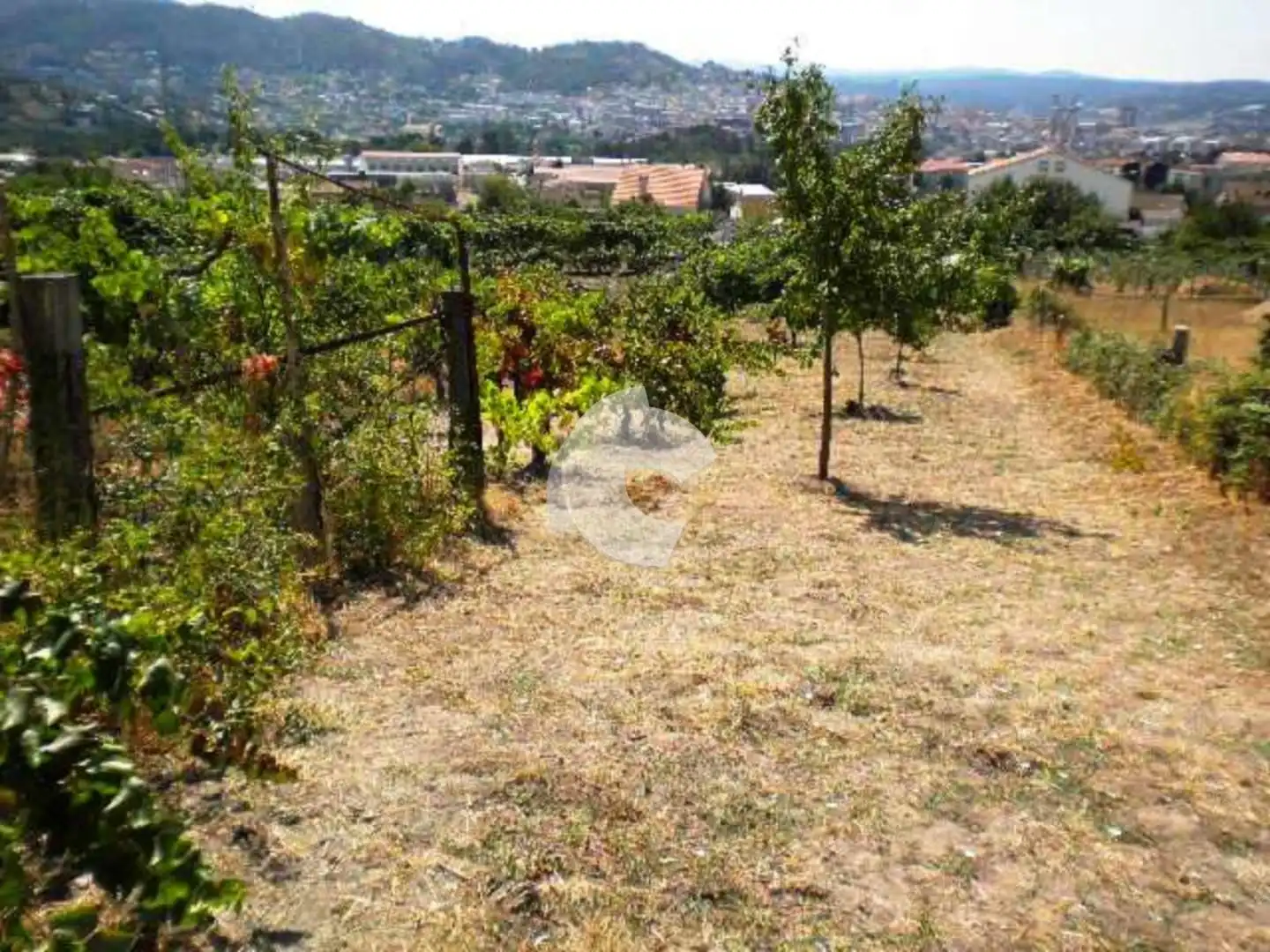 Casa adosada en venda en Ourense Capital  amb Calefacció, Jardí privat i Balcó