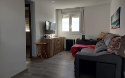 Living room of Flat for sale in  Barcelona Capital  with Parquet flooring and Balcony