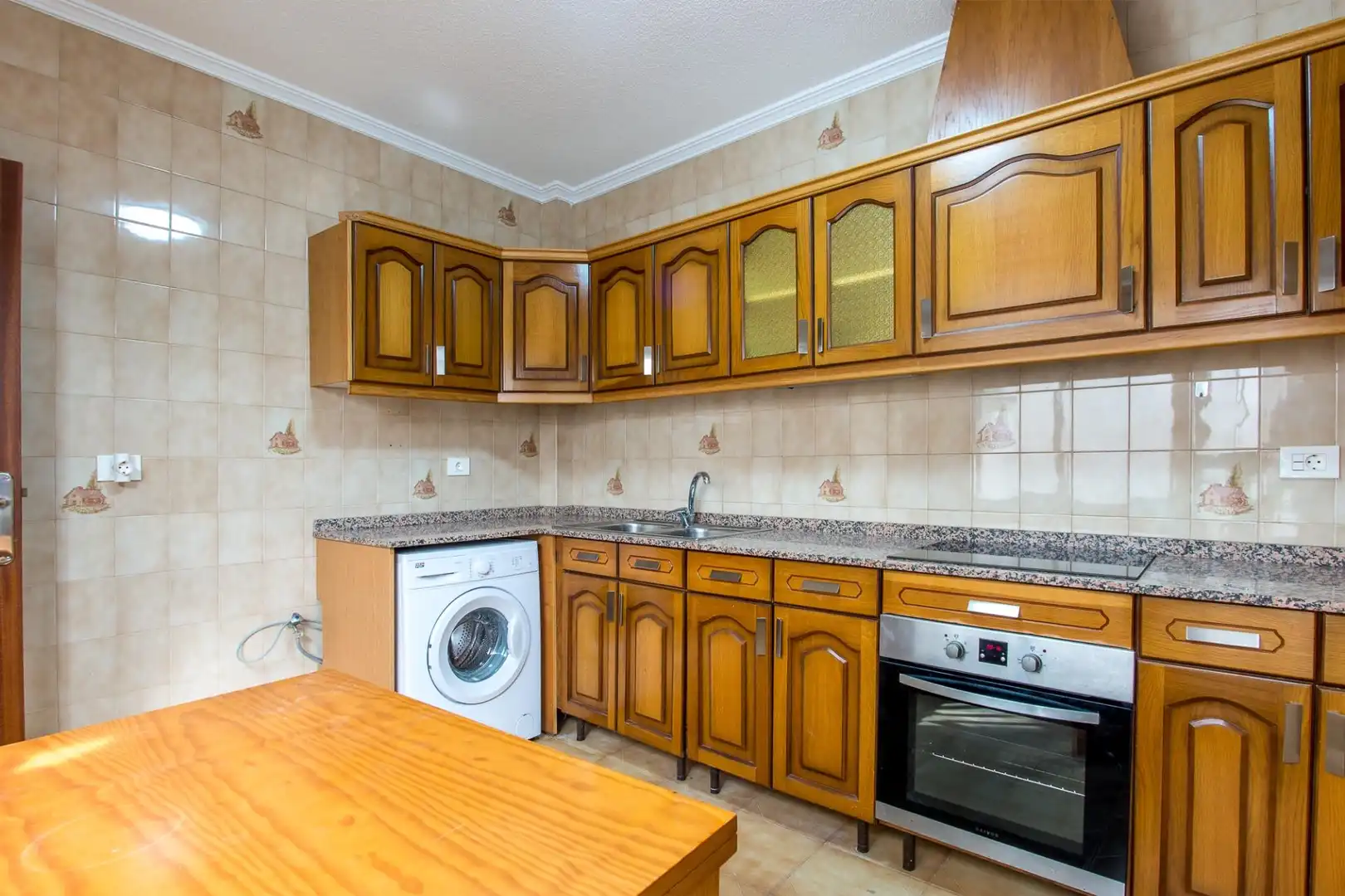 Kitchen of Houses for sale in  Murcia Capital  with Terrace and Balcony