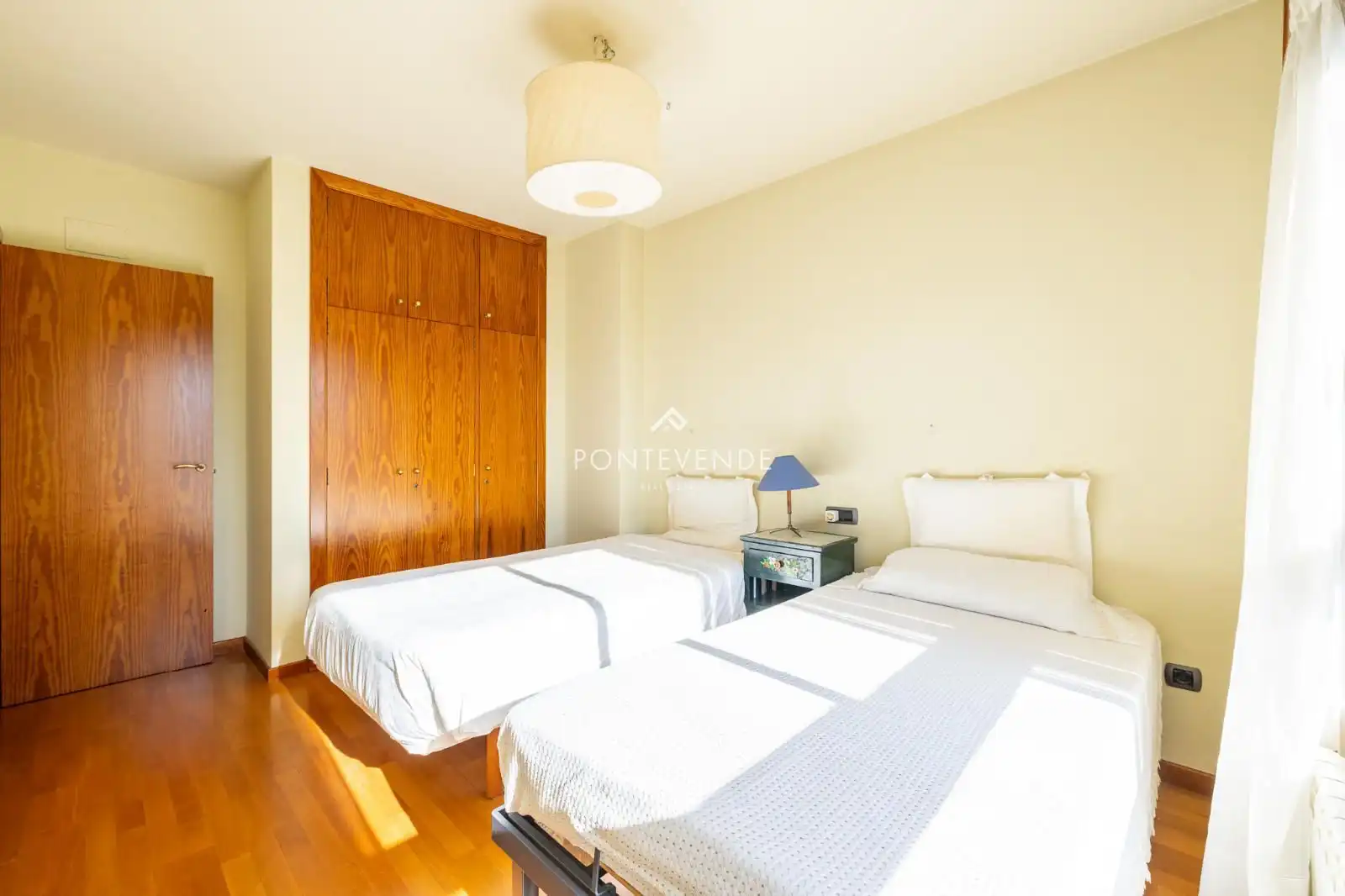 Detached homes for sale in Raposa, 17, Bouzas