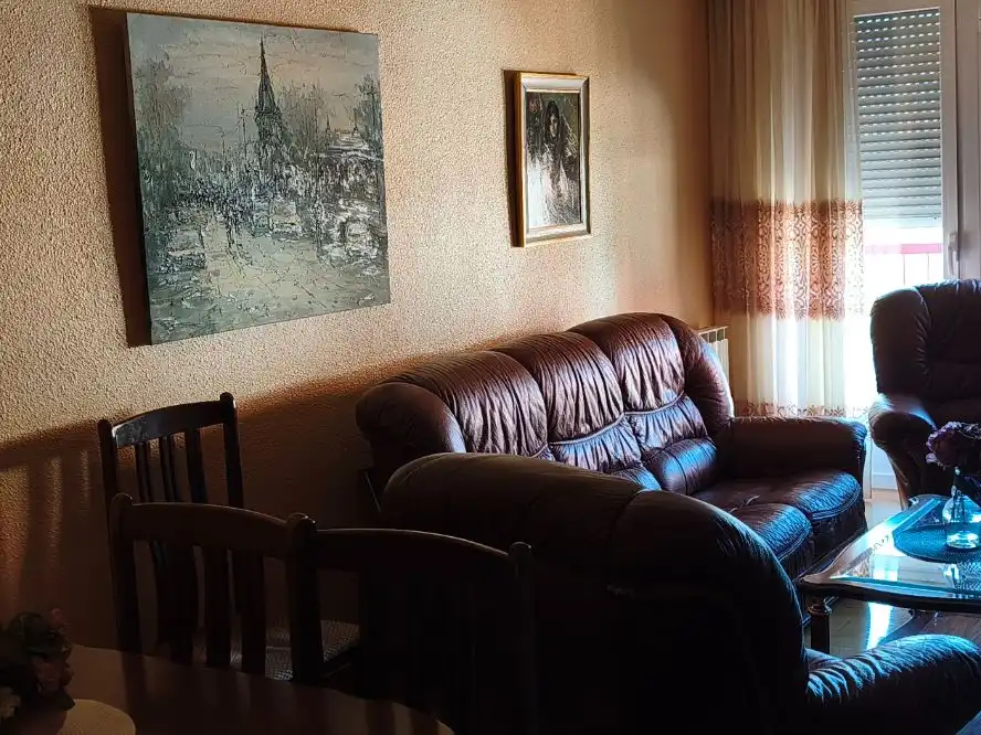 Sala d'estar de Pis en venda en Arnedo amb Balcó