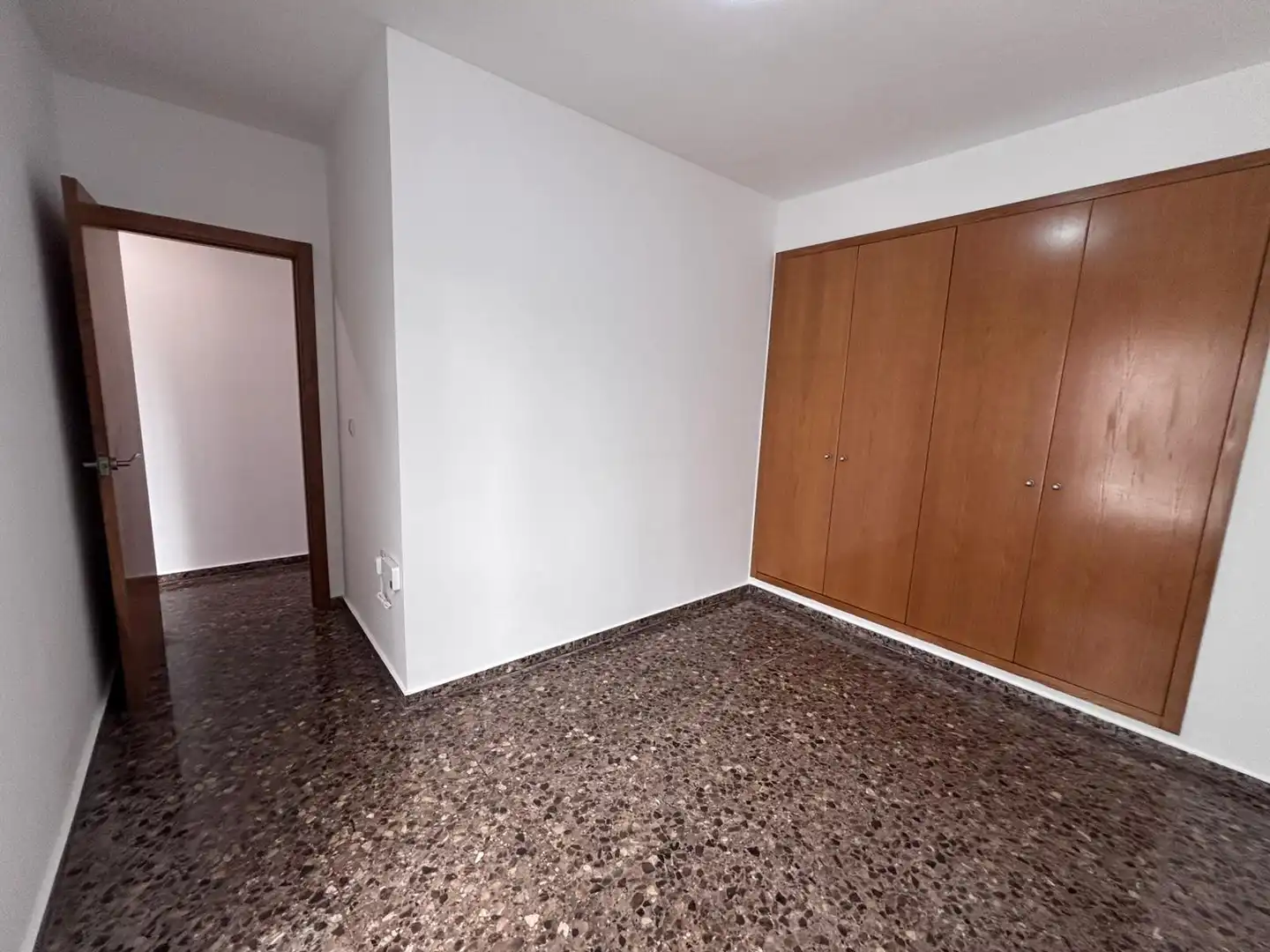 Bedroom of Attic for sale in Casinos  with Terrace, Storage room and Oven