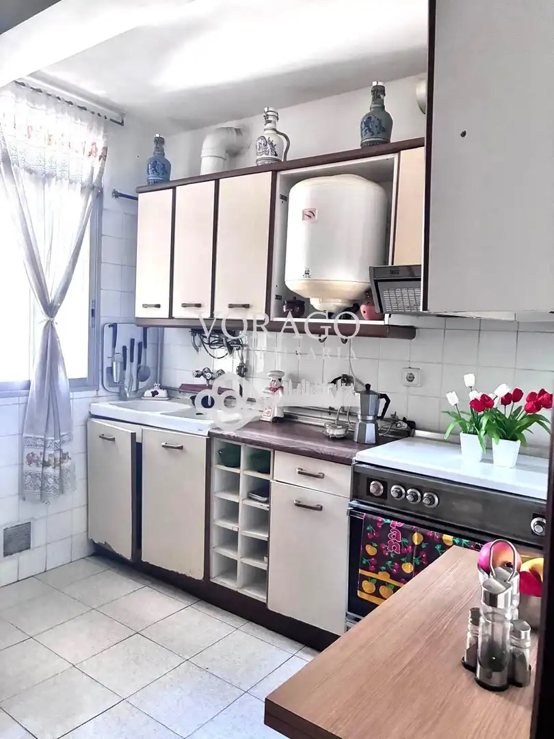 Cocina de Piso en venta en Guadalajara con Trastero