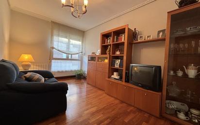 Living room of Flat for sale in Getxo 