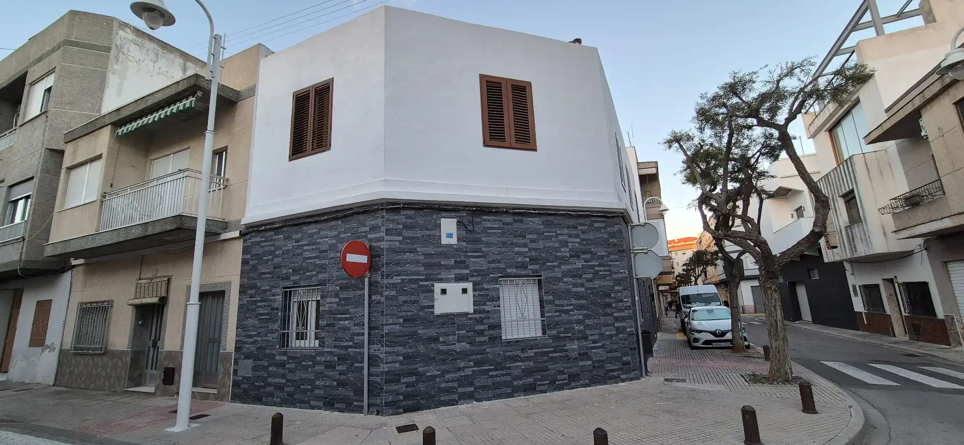 Exterior view of Buildings for sale in Gandia