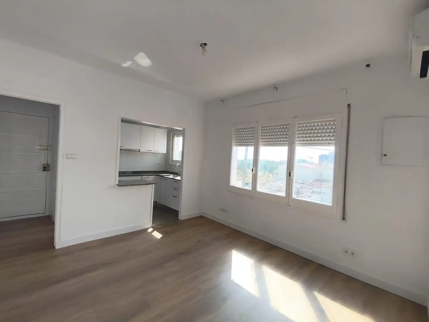 Schlafzimmer von Wohnung zur Miete in Viladecans mit Klimaanlage, Heizung und Privatgarten