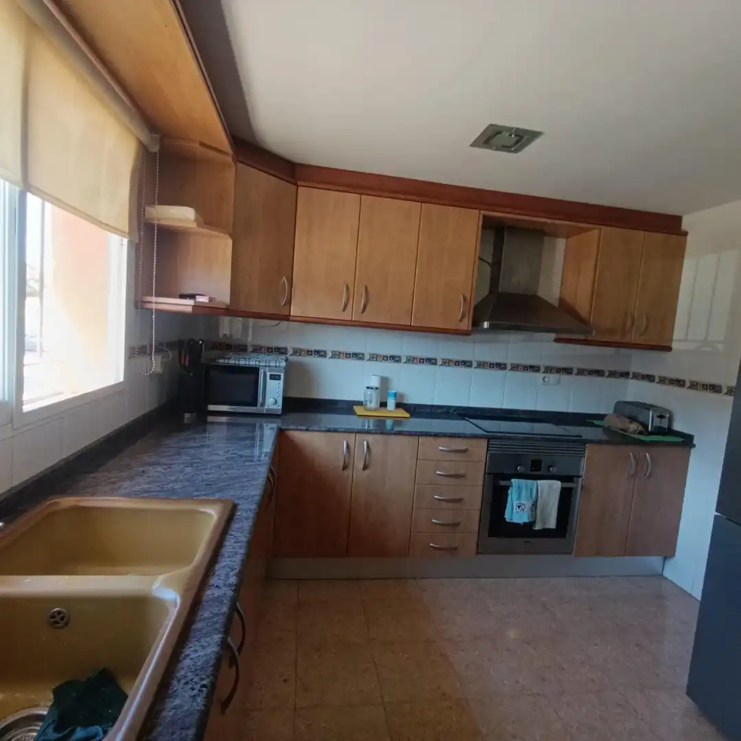 Cocina de Piso en venta en Picassent con Aire acondicionado, Calefacción y Jardín privado