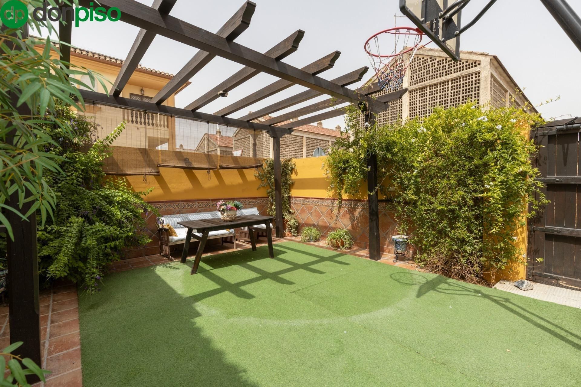 Terrace of House or chalet for sale in Albolote  with Air Conditioner, Terrace and Storage room