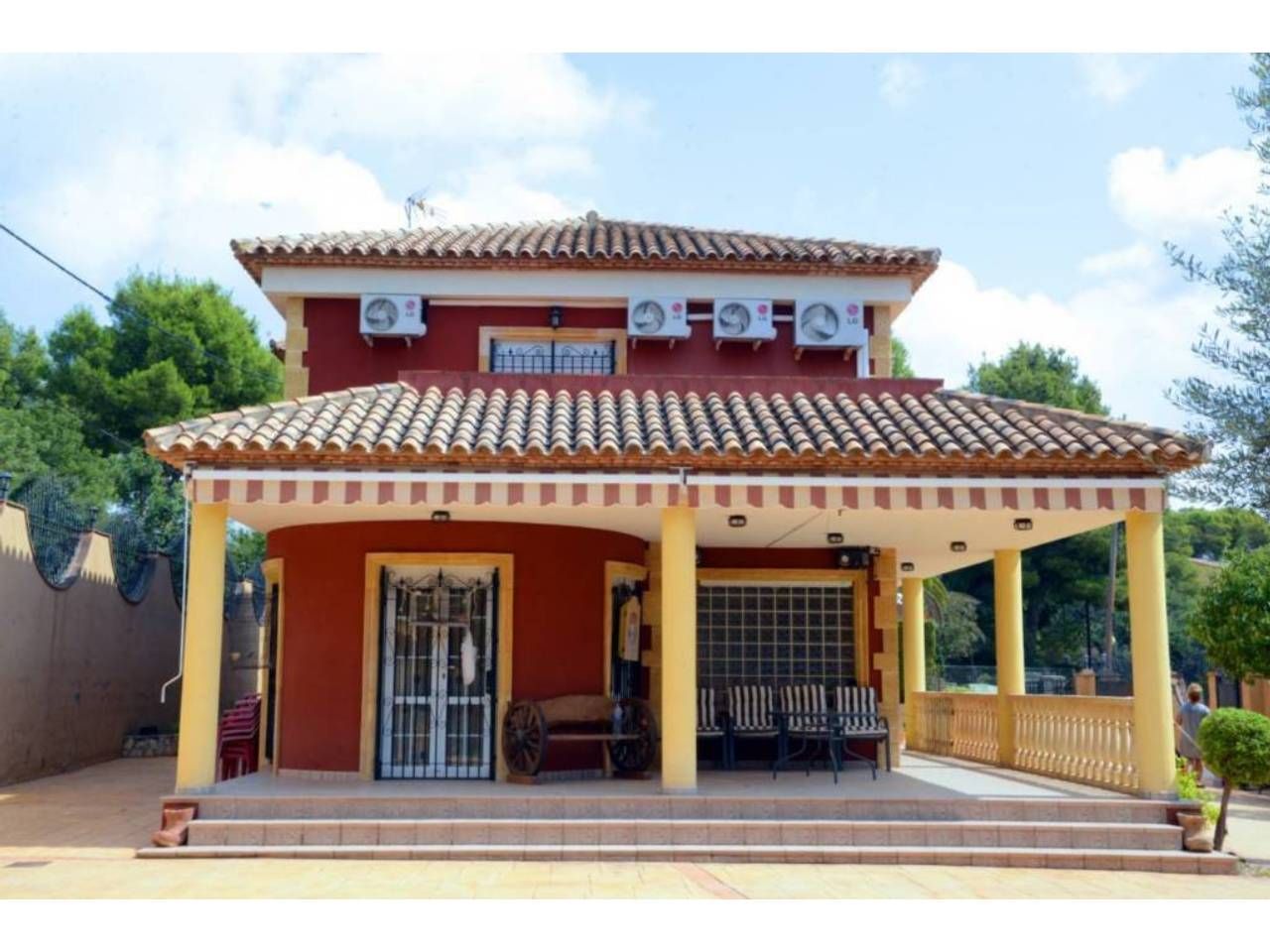 Exterior view of House or chalet for sale in Castellón de la Plana / Castelló de la Plana  with Heating, Terrace and Furnished