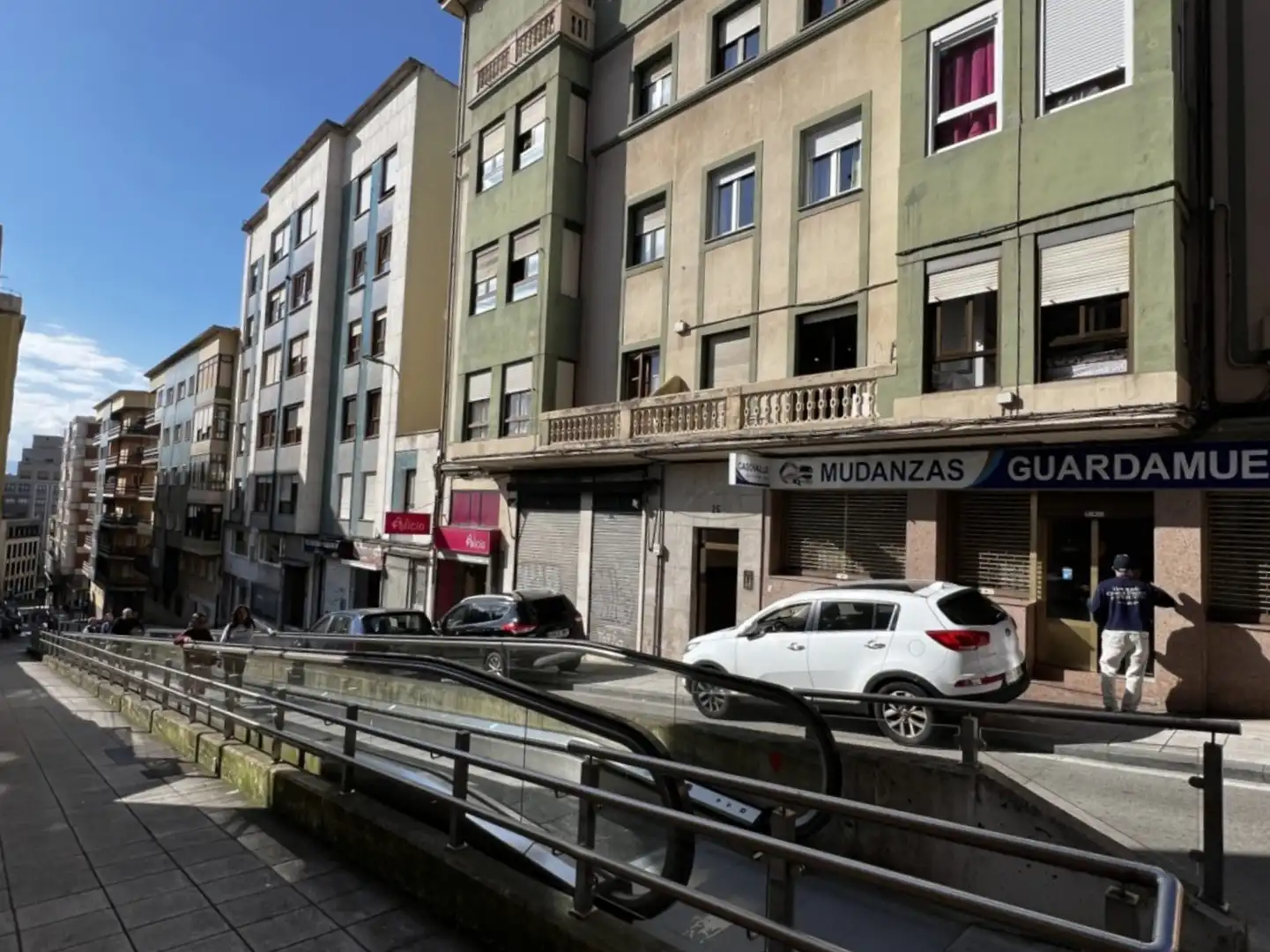Vista exterior de Piso en venta en Santander con Calefacción, Parquet y Balcón
