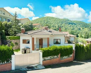 Vista exterior de Casa o xalet en venda en Sant Pau de Segúries amb Terrassa