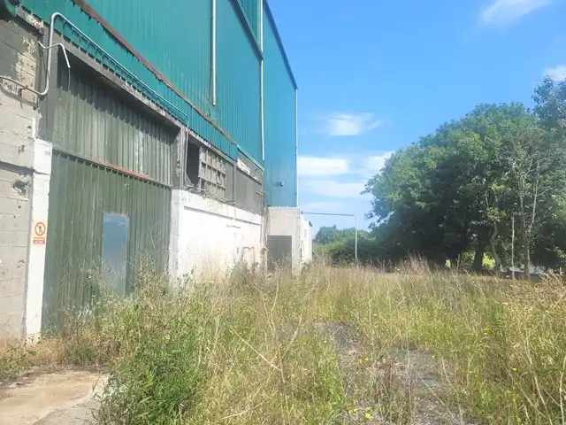 Nave industrial en venta en Valdoviño