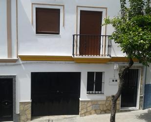 Vista exterior de Casa o xalet en venda en Prado del Rey amb Aire condicionat, Calefacció i Terrassa