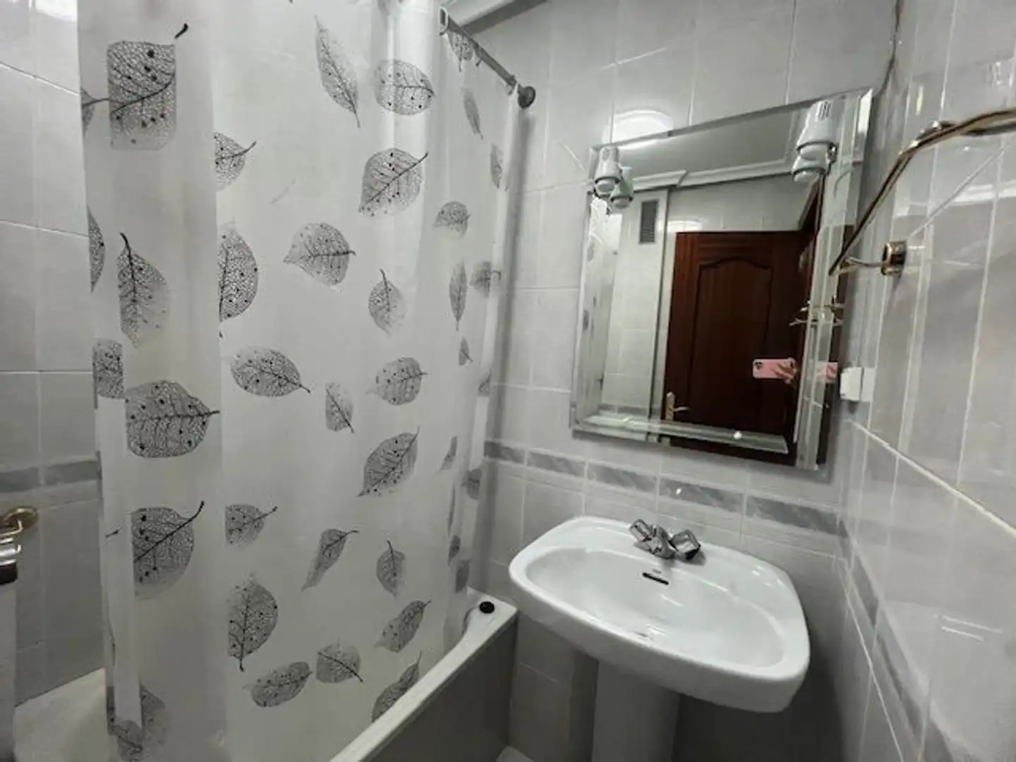 Flat with lift to rent in Avenida Primero de Mayo 94, imagen 46