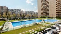 Piscina de Estudi en venda en  Madrid Capital amb Aire condicionat, Calefacció i Piscina comunitària